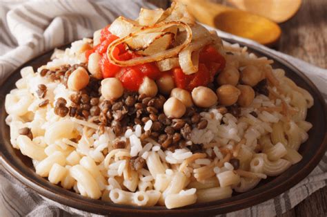  คุกซิคุก (Kushari) : เมนูที่หอมกรุ่นของความเผ็ดร้อนและความหวานเย้ายวน